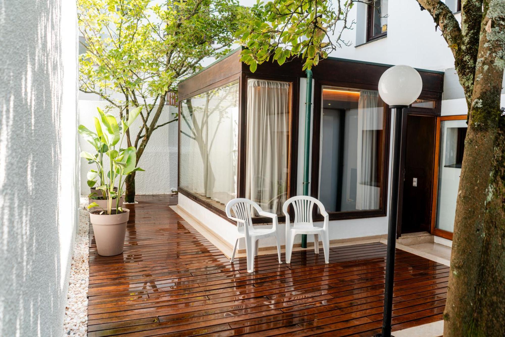 Seaside Cozy Apartment With Private Terrace Porto Eksteriør billede